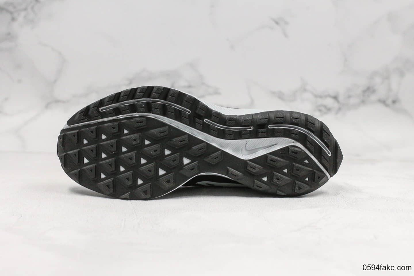 耐克Nike Air Zoom Pegasus 36纯原版本登月36代透气跑步鞋内置Zoom气垫中足动态支撑原档案数据开发 货号:AR5677-002
