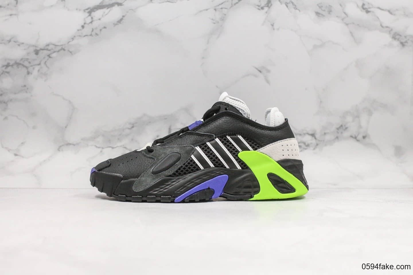 阿迪达斯Adidas streetball纯原版本街头风格小椰子700复古老爹鞋鞋面采用大面积荔枝皮搭配麂皮材质原档案数据开发 货号:EG2995