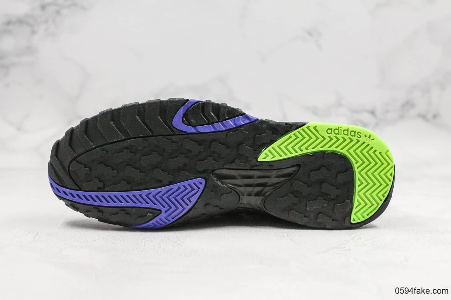 阿迪达斯Adidas streetball纯原版本街头风格小椰子700复古老爹鞋鞋面采用大面积荔枝皮搭配麂皮材质原档案数据开发 货号:EG2995