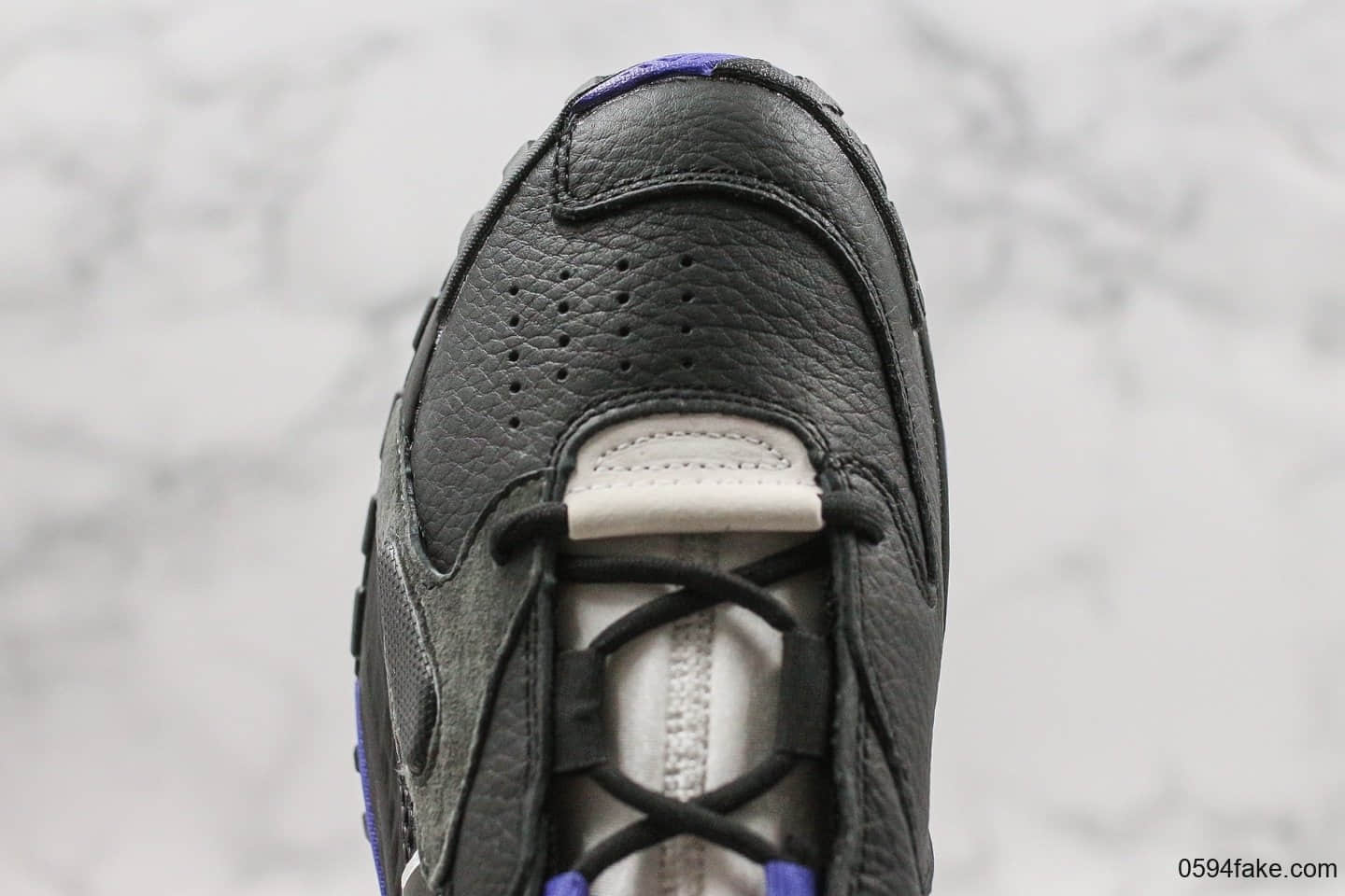 阿迪达斯Adidas streetball纯原版本街头风格小椰子700复古老爹鞋鞋面采用大面积荔枝皮搭配麂皮材质原档案数据开发 货号:EG2995