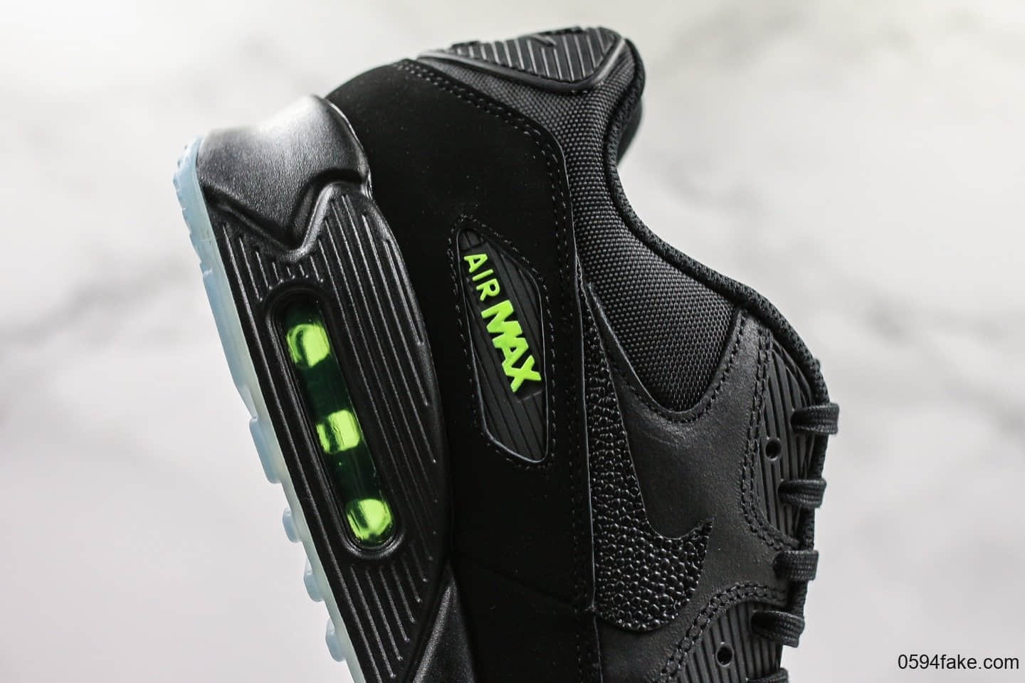 耐克Nike Wmns Air Max 90 SE Day teal tint纯原版本复古Max90气垫鞋黑绿配色内置可视气垫原档案数据开发 货号：AQ6101-001