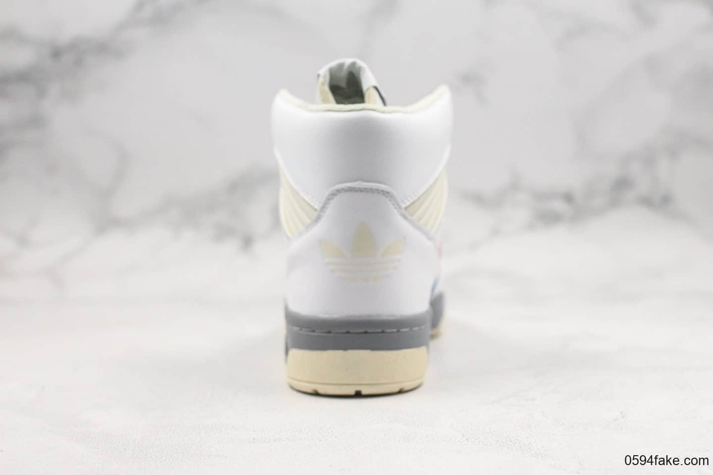 阿迪达斯Adidas RIVALRY TR纯原版本高帮经典运动鞋白红蓝正确高弹EVA中底原盒原标 货号:EE6371