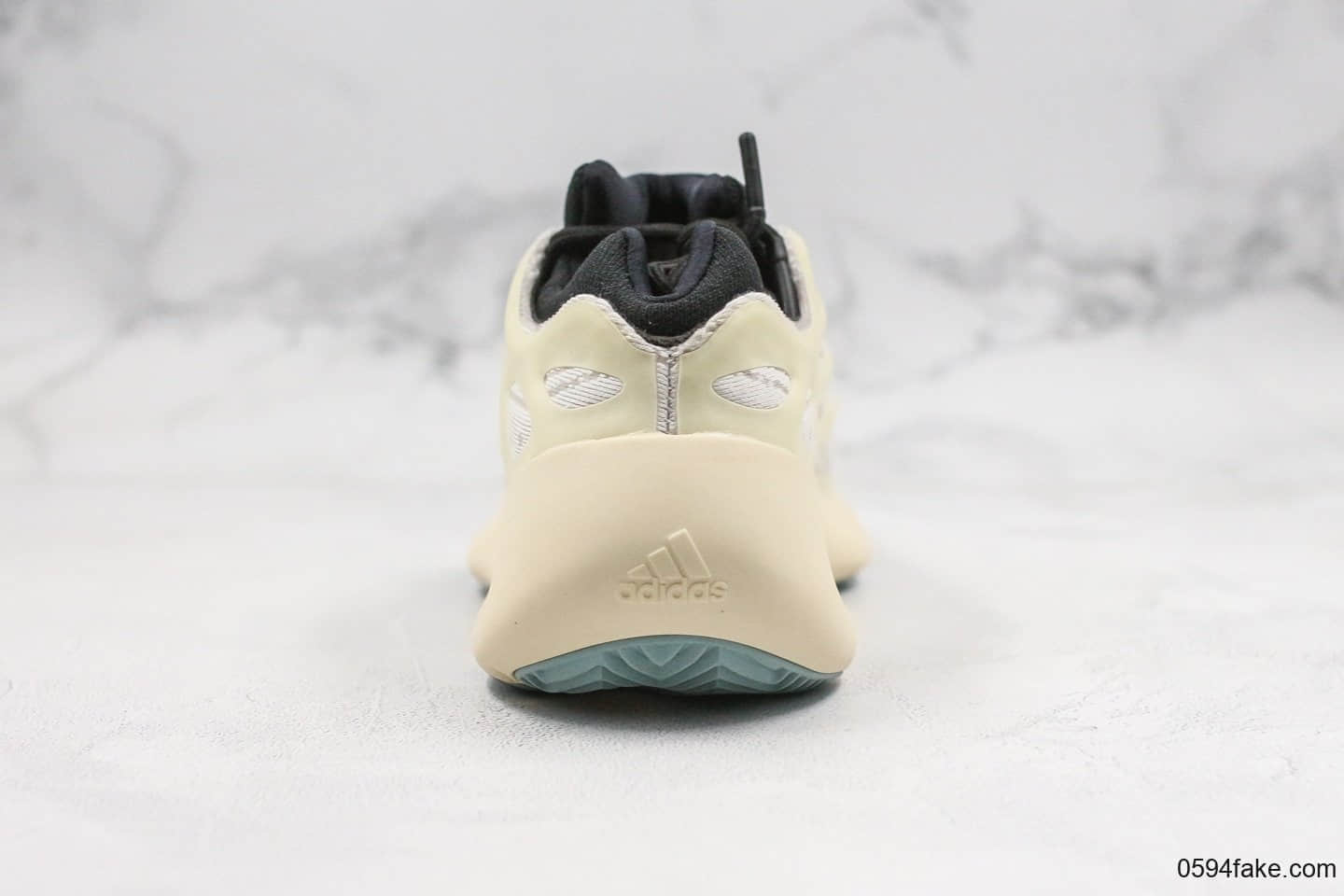 阿迪达斯Adidas Yeezy 700 V3 Azael公司级版本椰子700三代老爹鞋生胶色原档案数据开发原盒原标 货号:FW4980