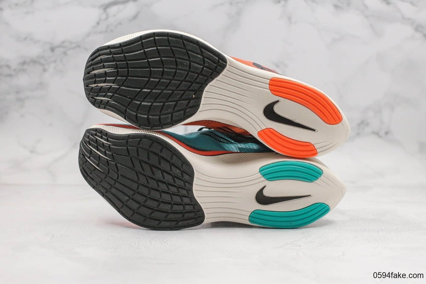 耐克Nike ZoomX Vaporfly NEXT%公司级版本轻质马拉松跑鞋蓝橙色内置Zoomx缓震科技原楦头纸板打造 货号：敏感内容4553-300
