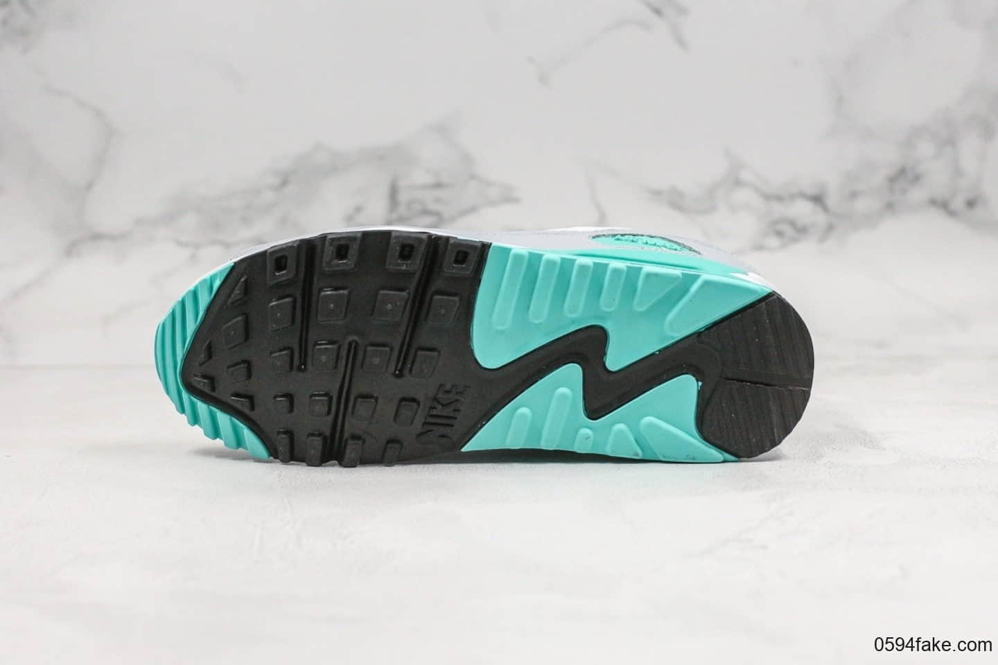耐克Nike Air Max 90 Essential纯原版本复古气垫跑鞋max90白灰绿色内置可视气垫原盒原标 货号:325213-140