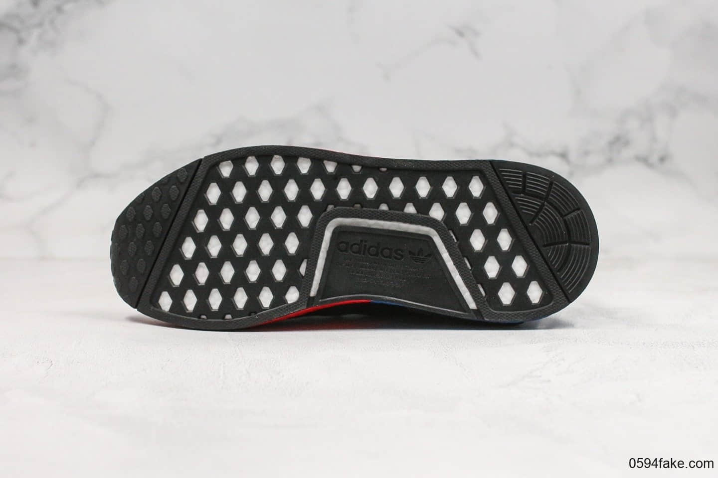 阿迪达斯Adidas NMD R1 Boost V2纯原版本二代3M变色龙NMD爆米花跑鞋黑红蓝配色内置Boost缓震大底原盒原标 货号:FV9023