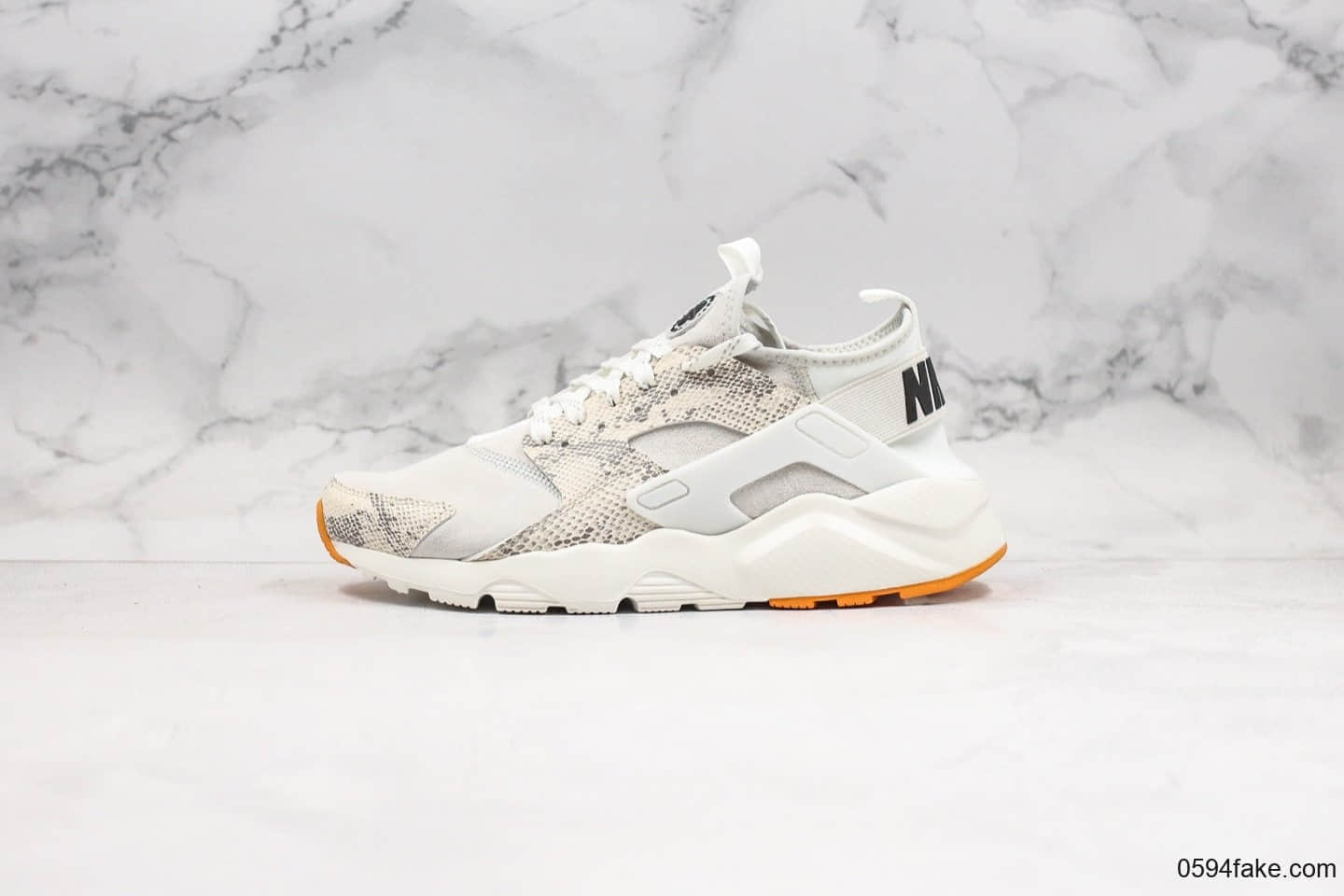 耐克Nike Air Huarache Ultra Suede纯原版本华莱士慢跑鞋蛇纹米白配色内置气垫原档案数据开发 (ID:27261) - 图片1