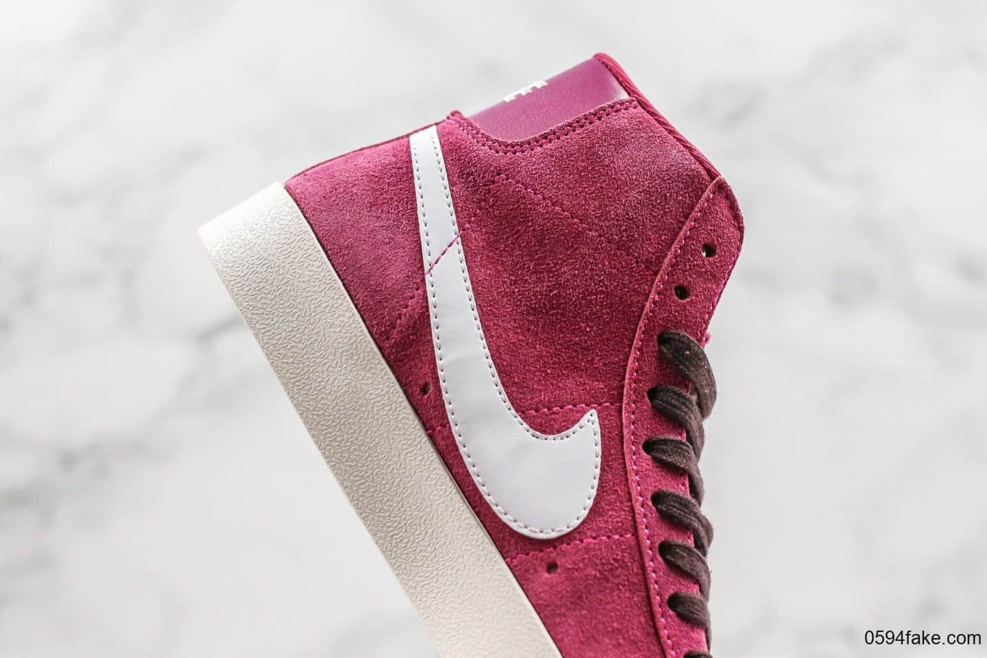 耐克Nike Blazer Mid Vintage Suede公司级版本高帮开拓者酒红白勾配色内置Zoom气垫原盒配件区别市面通货版本 货号:视频内容9376-601