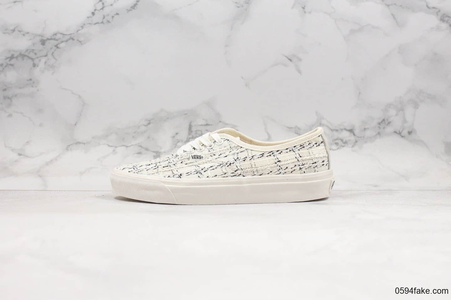 万斯Vans Vault OG Authentic LX公司级版本小香风系列白色配色粗呢花面料 (ID:28582) - 图片1