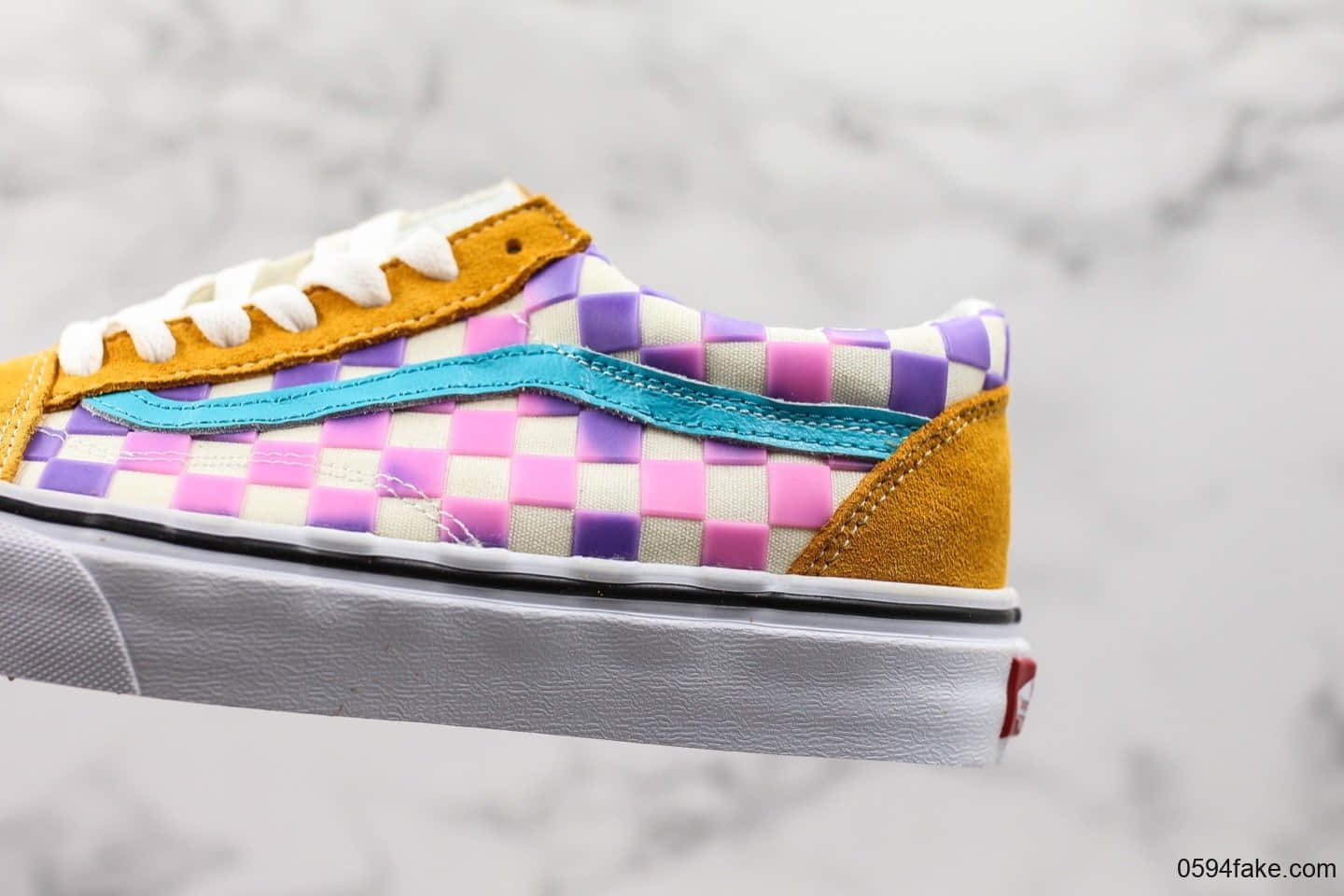 万斯Vans Old Skool公司级版本镀铬色变系列低帮板鞋变色敏感内容棋盘格
