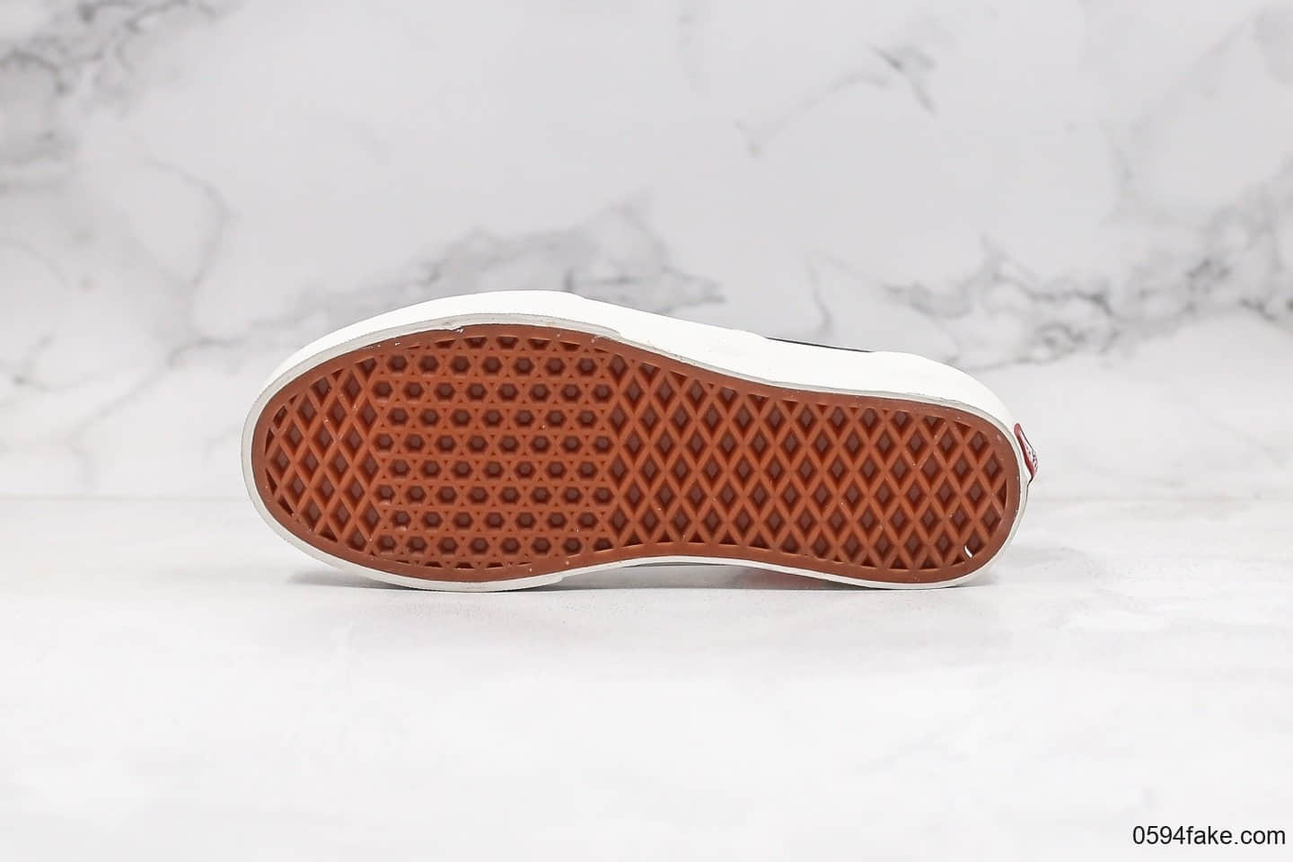 万斯Vans Era 95 DXF OG公司级版本高街风低帮安纳海姆黑白拼接原厂硫化内置钢印 货号:VN0A2RR1TIP