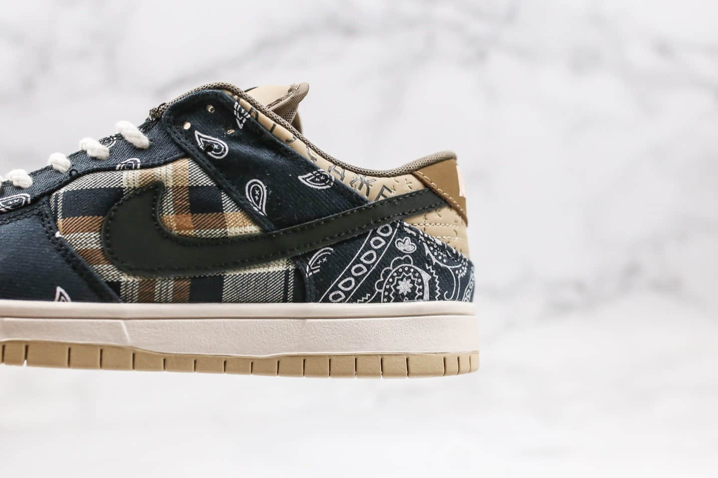 耐克Travis Scott x Nike SB Dunk Low纯原版本联名款DUNK腰果花配色原盒配件齐全原档案数据开发 货号:CT5053-001