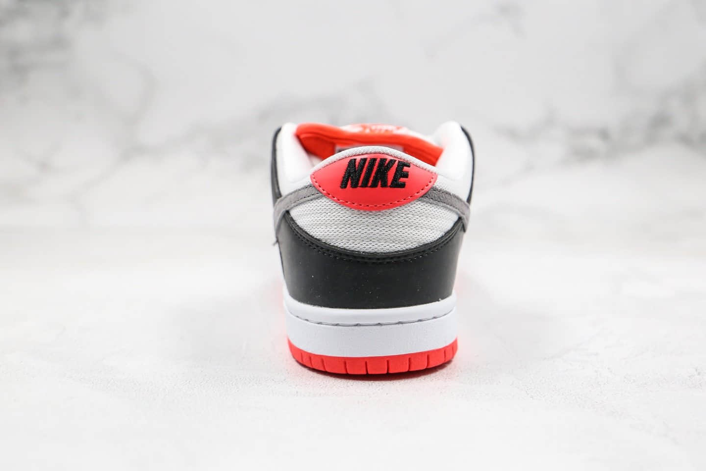耐克Nike Dunk SB Low Pro ISO纯原版本低帮DUNK板鞋灰黑红色红外线配色内置Zoom气垫原鞋一比一开模打造 货号:敏感内容2563-004