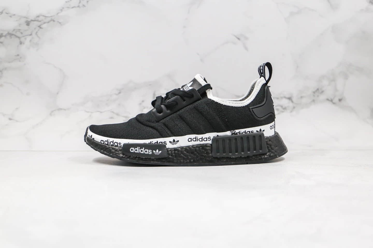 阿迪达斯Adidas Boost NMD R1纯原版本爆米花跑鞋黑白拼色NMD内置Boost颗粒大底正确弹力针织鞋面 (ID:33251) - 图片1
