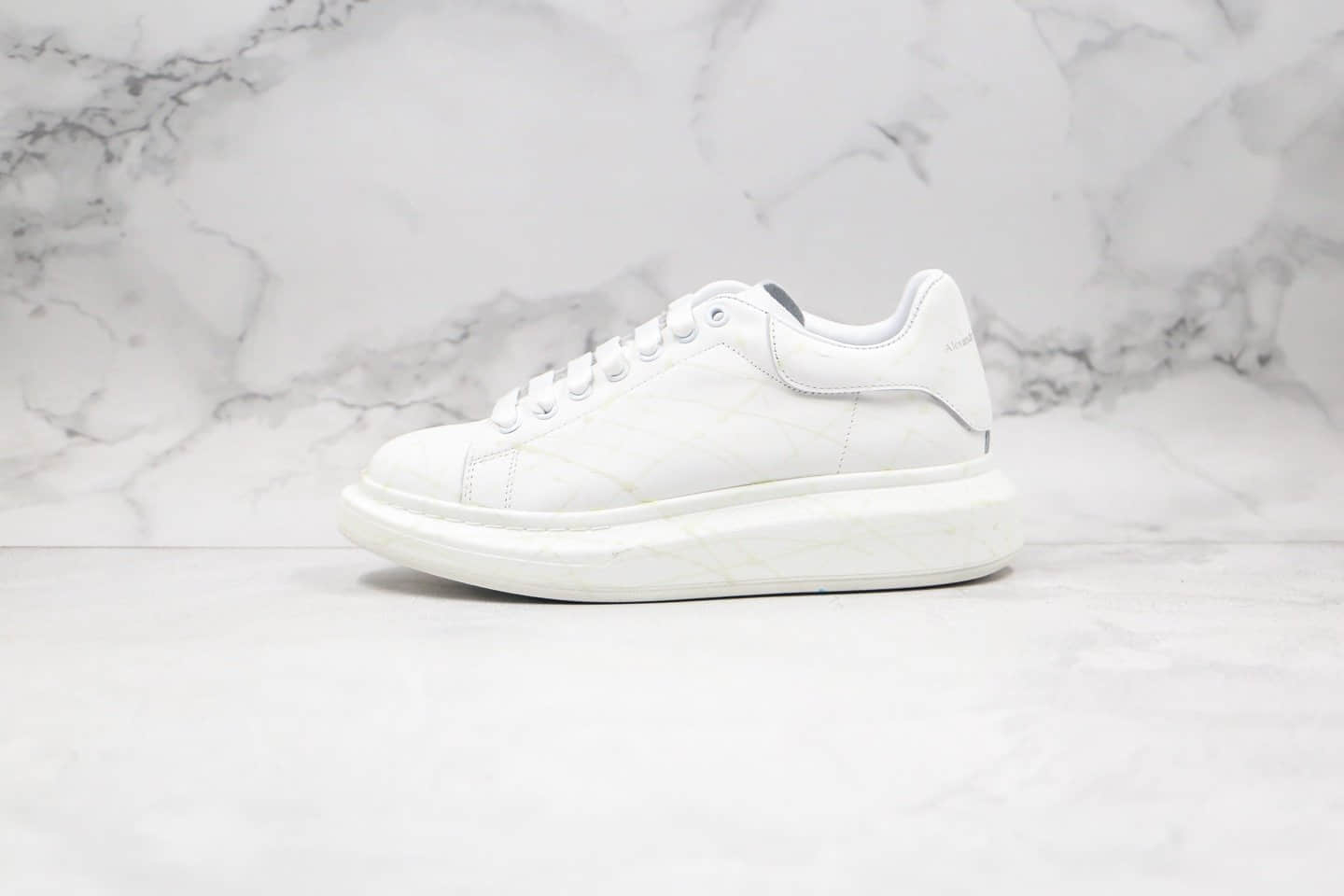 亚历山大Alexander McQueen sole sneakers纯原版本麦昆手绘夜光小白鞋原盒配件齐全正确丝绸牛皮鞋面 (ID:33300) - 图片1