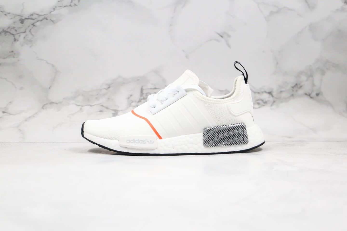 阿迪达斯adidas NMD R1纯原版本爆米花跑鞋NMD白灰橙色原盒原标原楦头纸板打造 (ID:33476) - 图片1