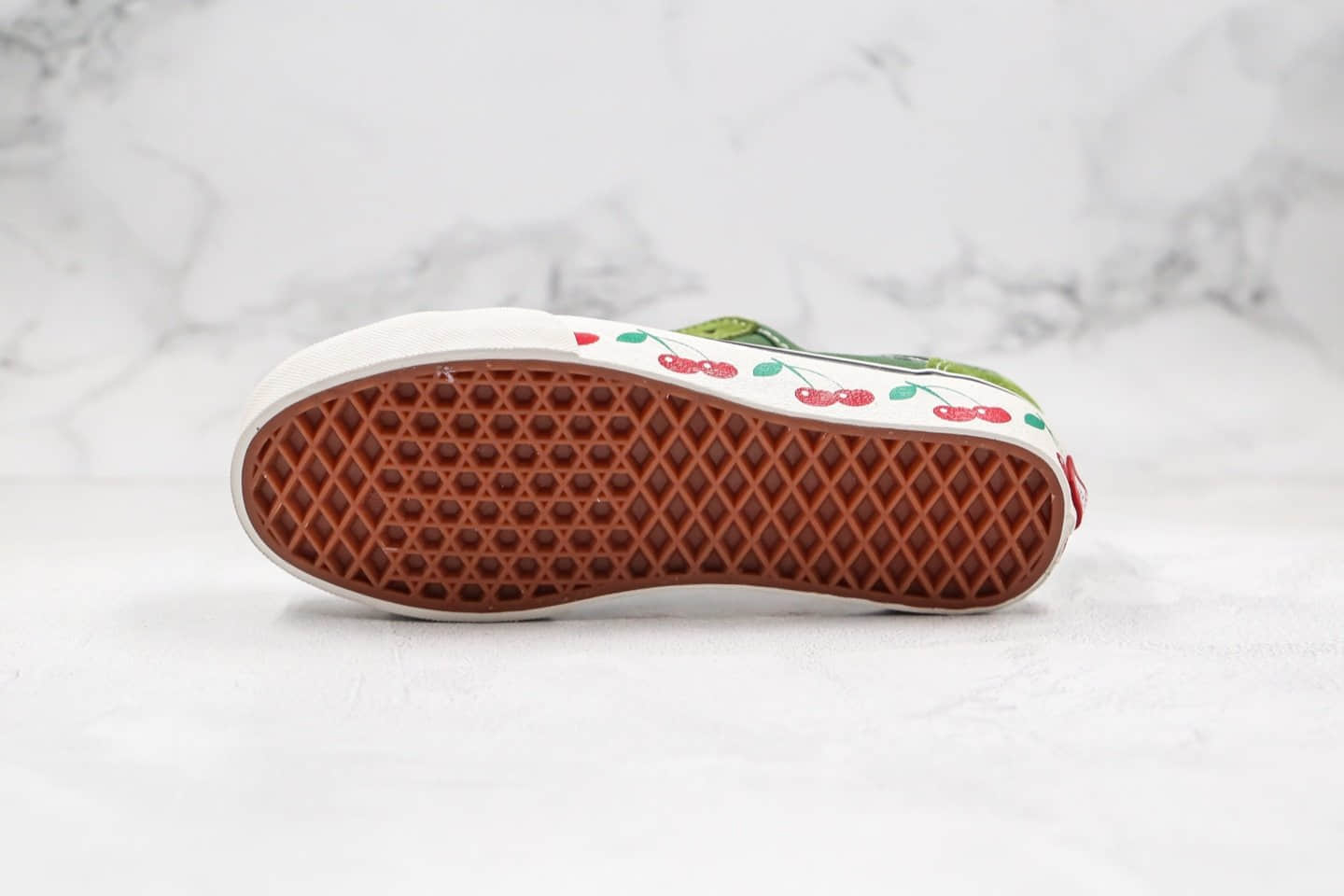 万斯Vans Style 36 Decon SF公司级版本低帮半月包头牛油果小樱桃配色原厂硫化大底 货号:VN0A3MVLYTL