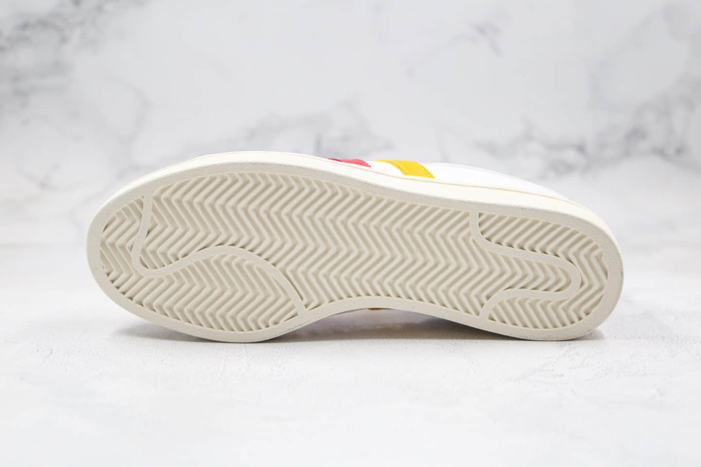 阿迪达斯adidas Originals Americana Low纯原版本三叶草低帮校园板鞋黄黑红色正确进口头层皮料 货号:EF2510