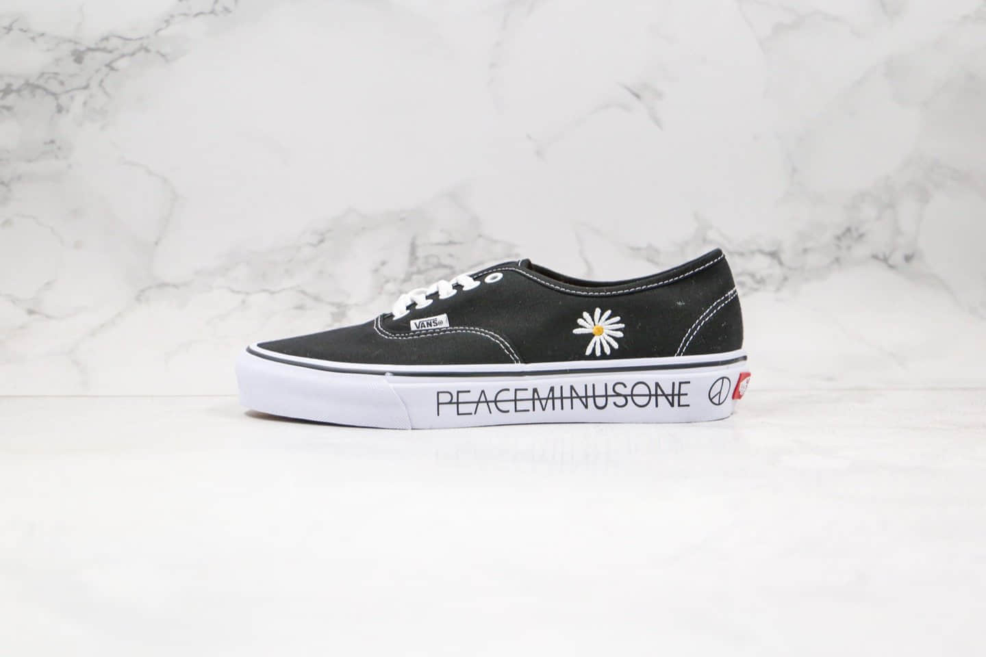 万斯Vans PEACEMINUSONE公司级版本权志龙小身体部位安纳海姆黑白色原厂硫化大底原盒原标正确鞋内LOGO字样 (ID:34156) - 图片1