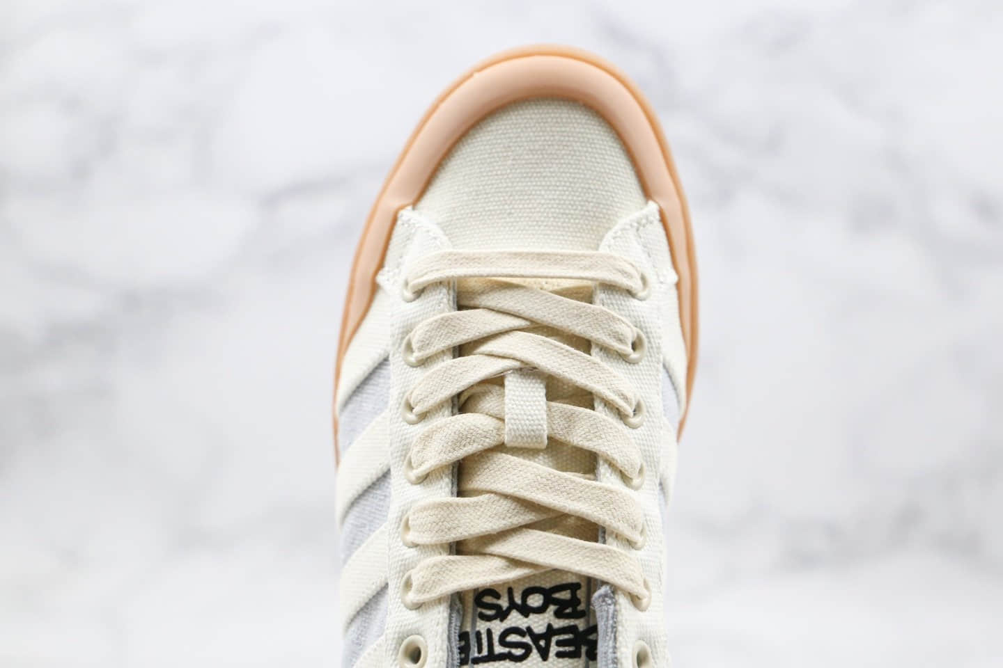 阿迪达斯adidas Originals Americana Low纯原版本低帮校园板鞋生胶板鞋米白灰色原盒原标原档案数据开发 货号:FV9906