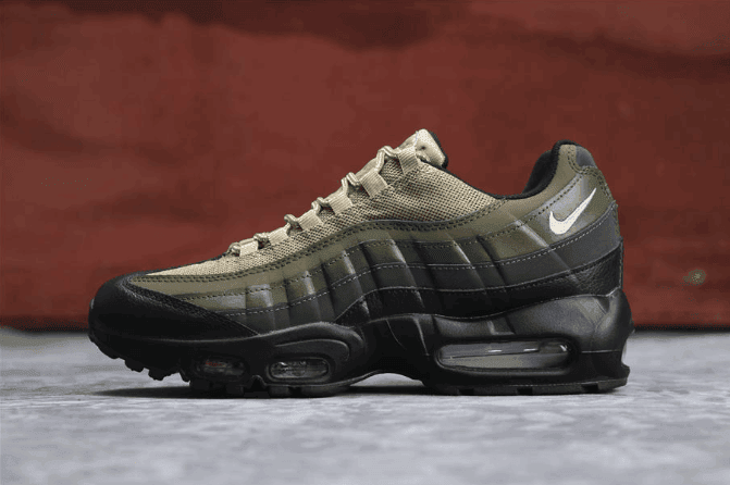 Nike Air Max 95 ESSENTIAL军绿色 耐克子弹公司级高品质95系列内置军绿色气垫 (ID:350) - 图片1