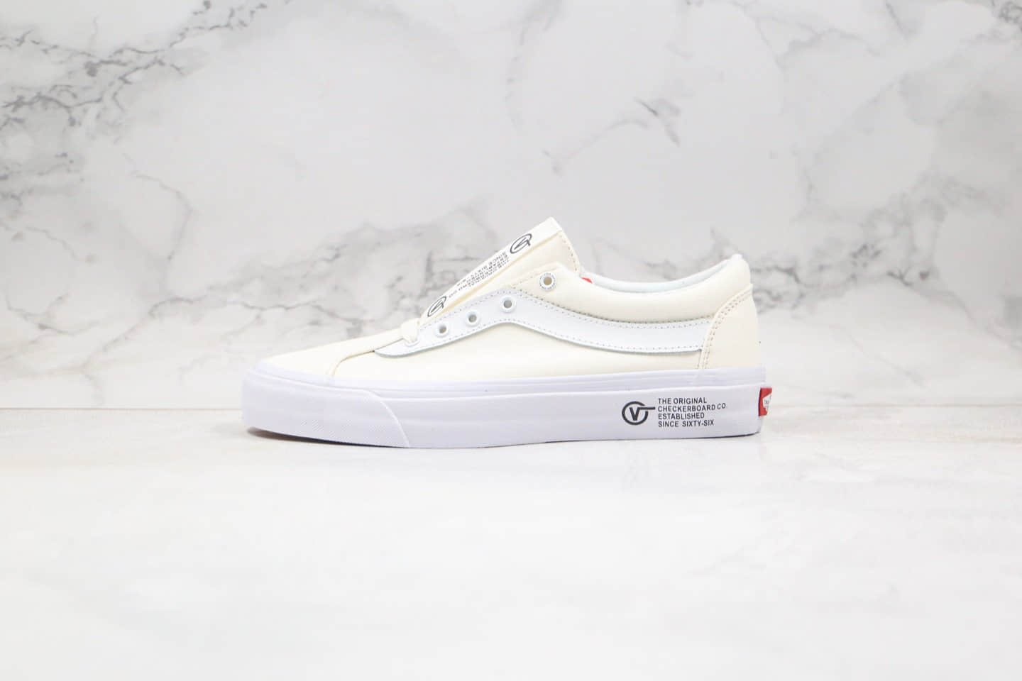 万斯Vans Bold Ni公司级版本吴亦凡同款侧边字母印花小V白色原盒原标原厂硫化大底 (ID:35498) - 图片1