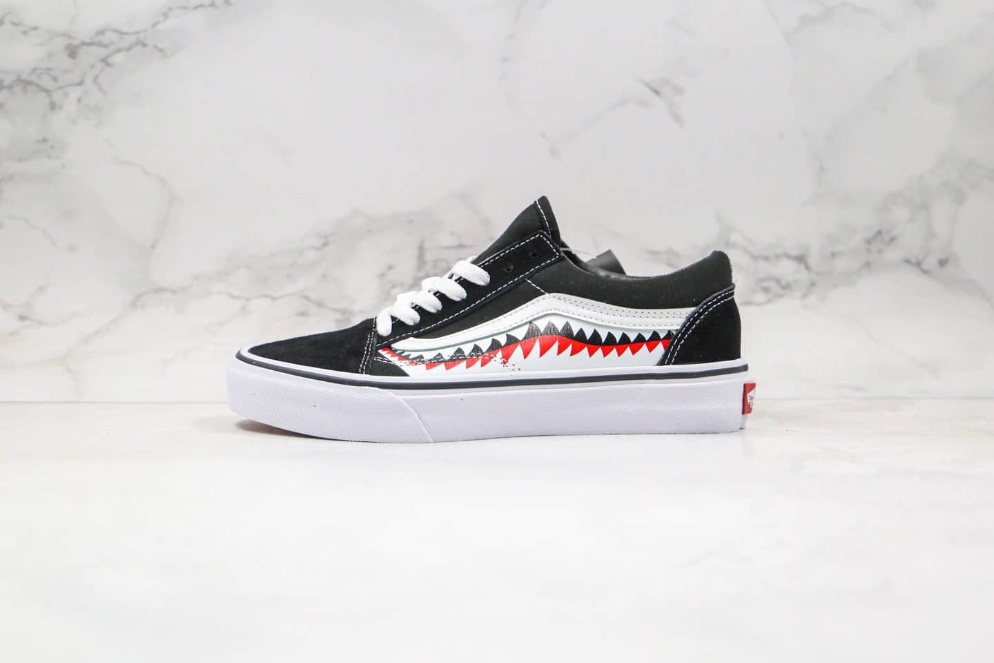 万斯Vans BATHING APE 2020公司级版本春夏新款猿人将军鲨鱼图案配色原厂硫化大底内置钢印 (ID:35573) - 图片1