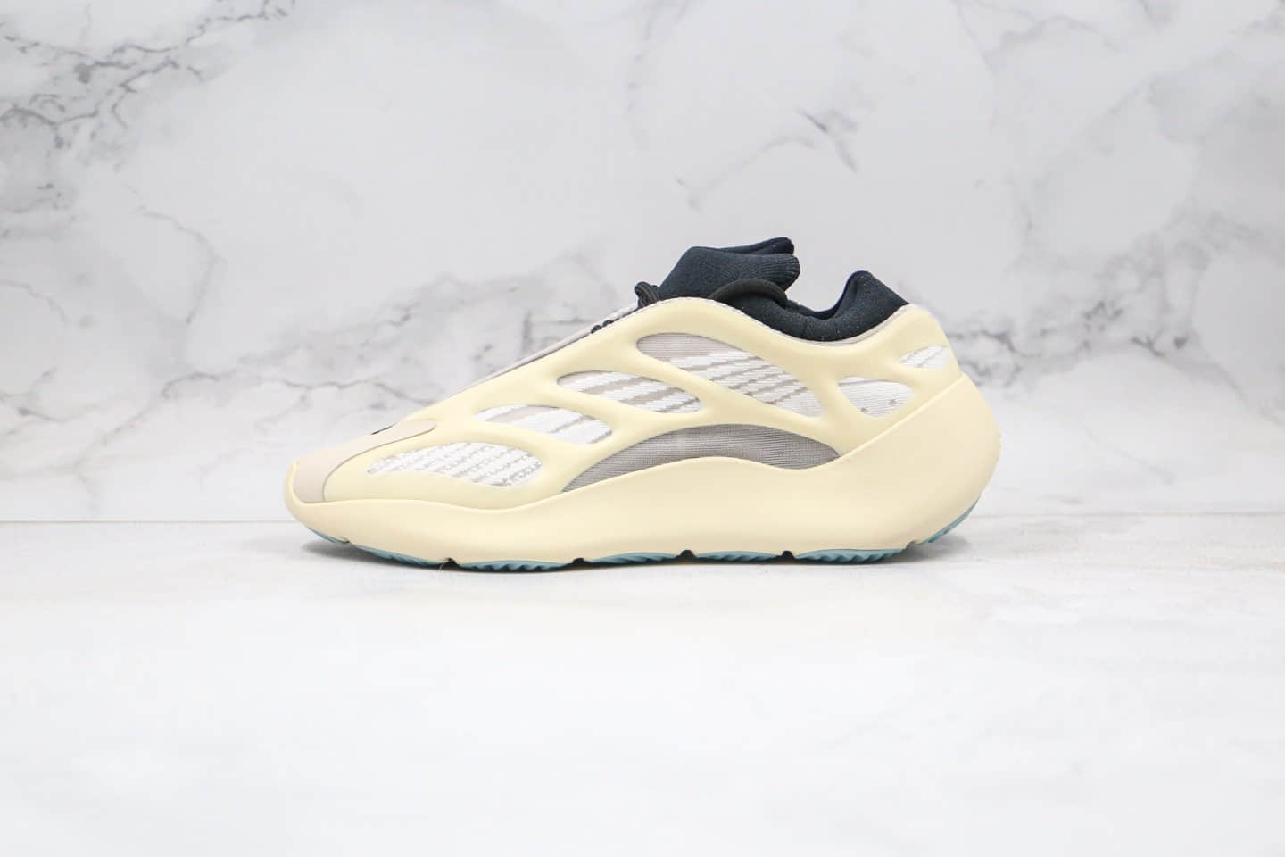 阿迪达斯Adidas YEEZY 700 V3 Azael纯原版本椰子700V3异形米白色原厂鞋面材质正确Bounce缓震科技 (ID:35972) - 图片1