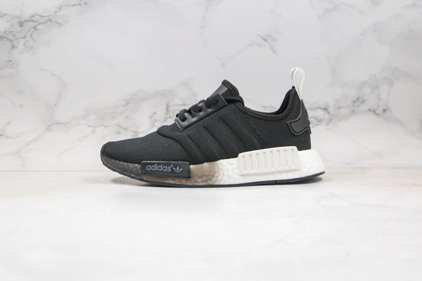 阿迪达斯adidas NMD R1纯原版本爆米花跑鞋黑白色拼色内置真Boost缓震大底原楦头纸板打造 (ID:36814) - 图片1