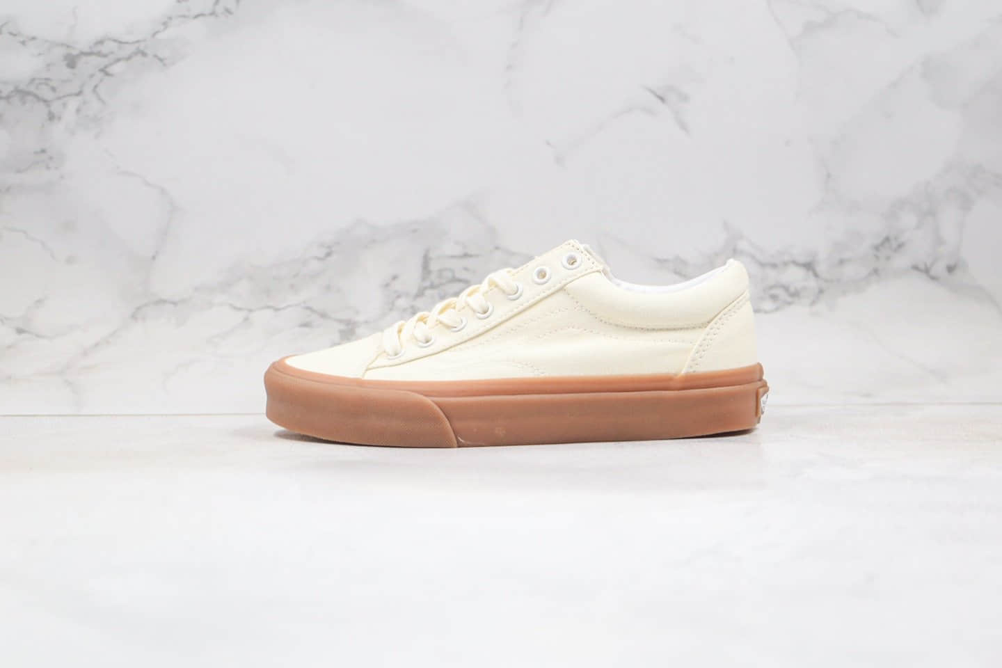 万斯Vans Style 36公司级版本小头板鞋生胶奶油色工艺硫化一比一 (ID:37070) - 图片1