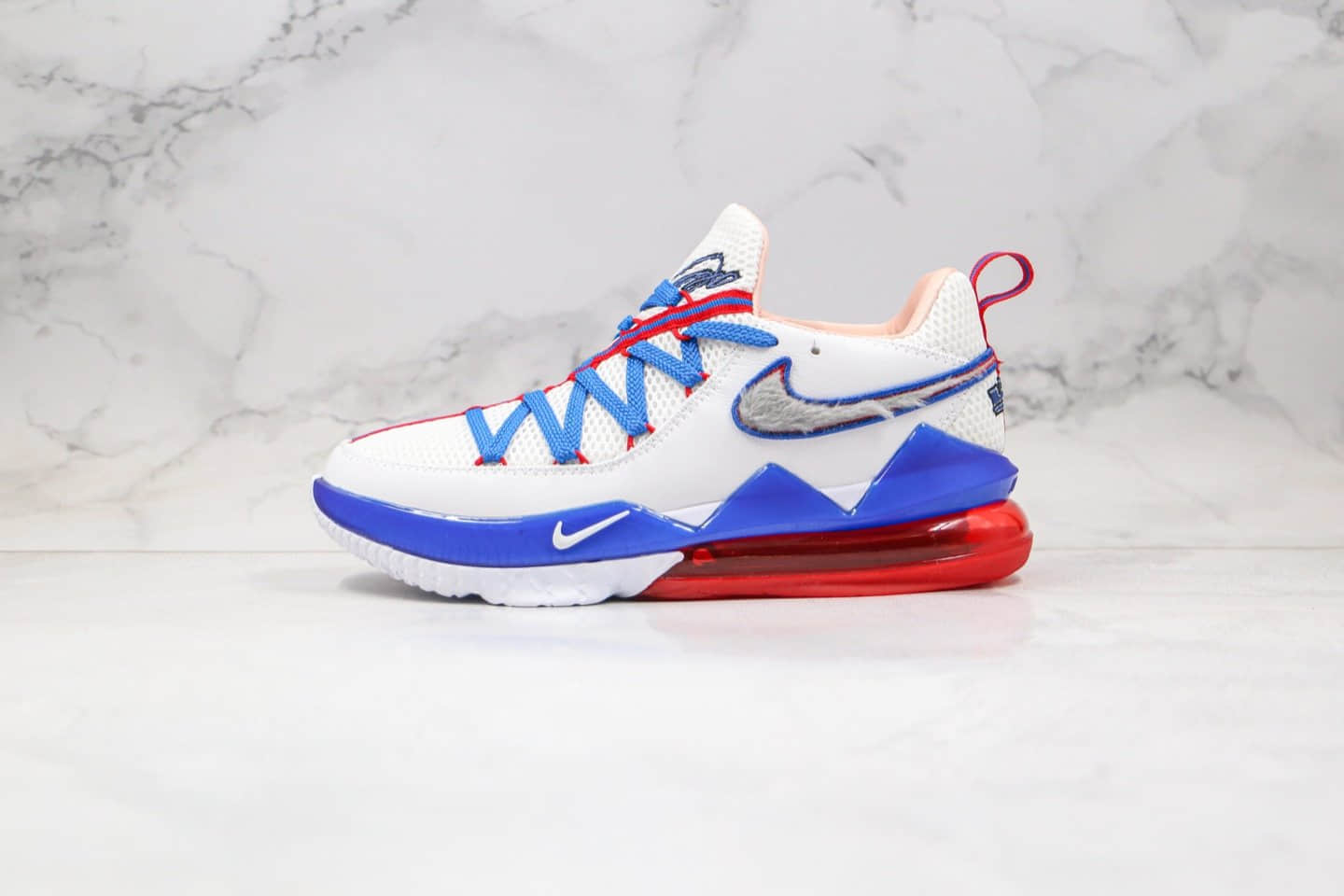 耐克Nike LeBron 17 Low“ Tune Squad”纯原版本詹姆斯17代低帮大灌篮兔八哥白红蓝色原楦开发全码出货 (ID:37241) - 图片1