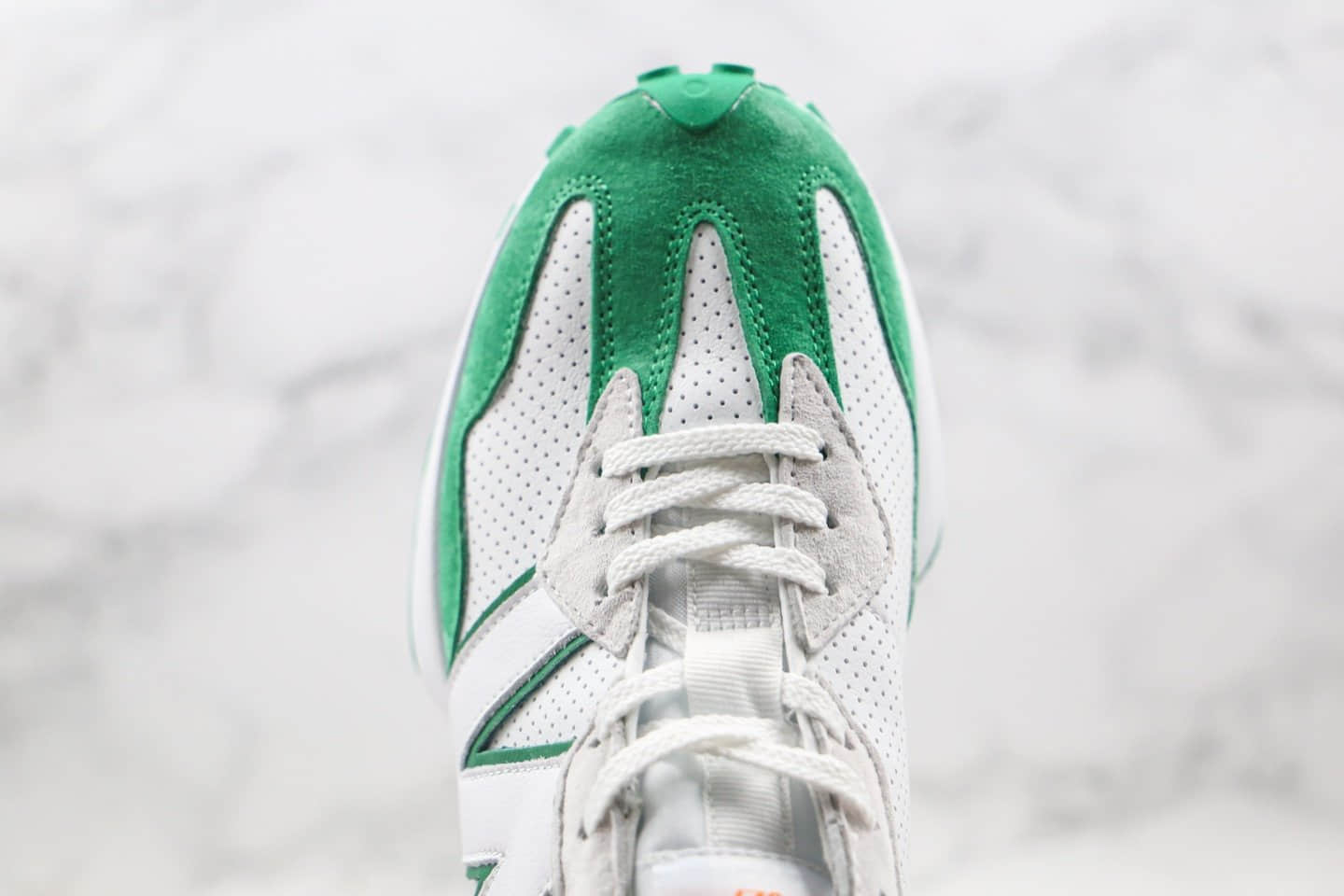 新百伦New Balance 327纯原版本复古慢跑鞋绿色原盒原标原楦头纸板打造 货号:WS327CBD