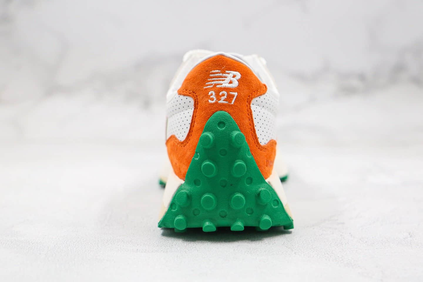 新百伦New Balance 327纯原版本皮面橙白绿色NB327复古慢跑鞋原盒原标 货号:WS327CBB