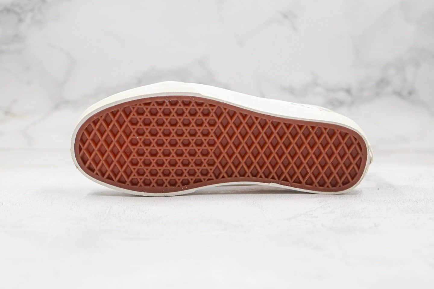 万斯Vans Vintage Old Skool公司级版本低帮2020新款米白色小碎花花卉配色原厂硫化大底内置钢印 货号:8G1VMR