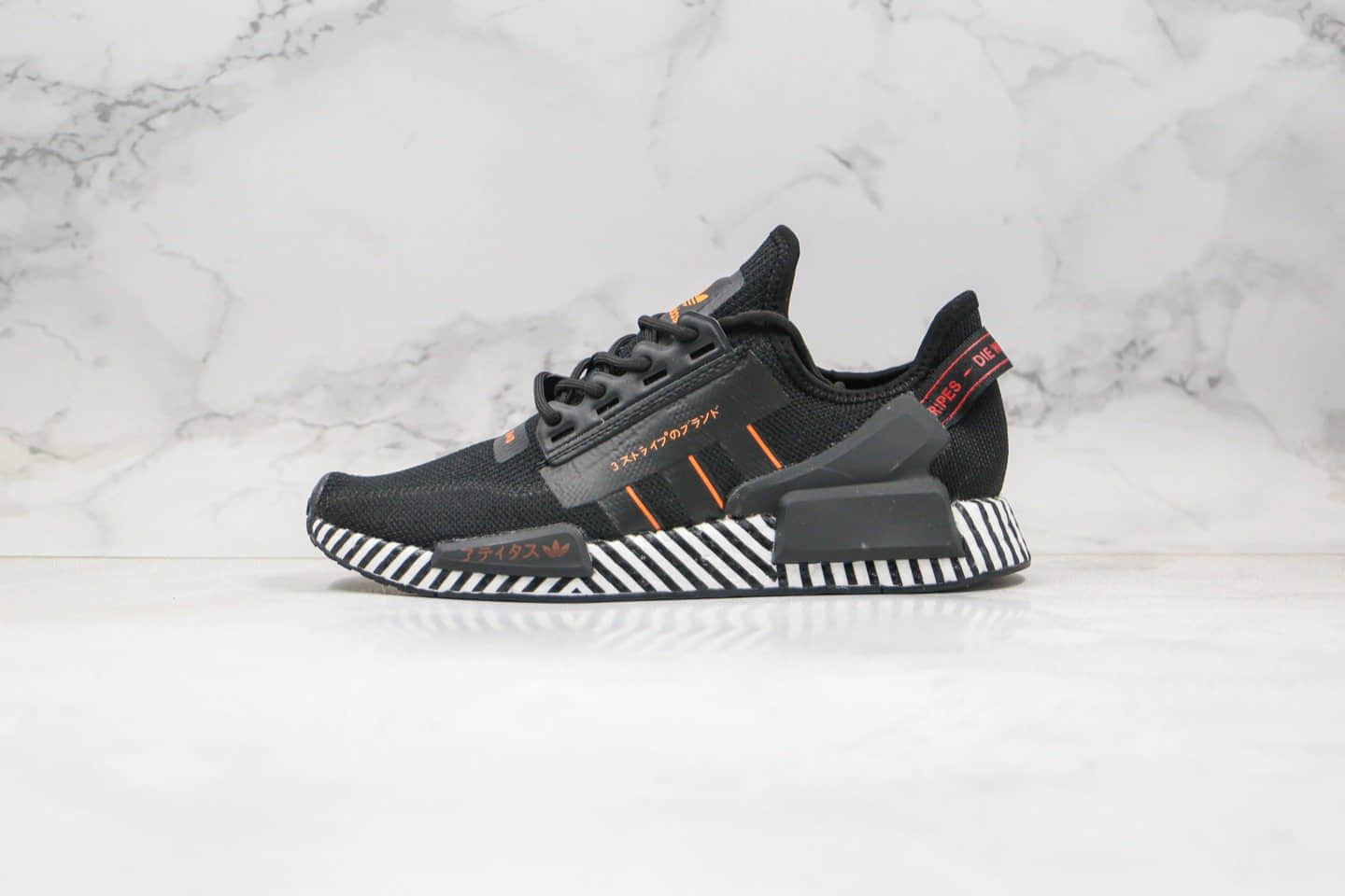 阿迪达斯Adidas Originals Boost NMD_V2纯原版本爆米花跑鞋NMD二代条纹黑橙色原盒原标原楦头纸板打造 (ID:39317) - 图片1