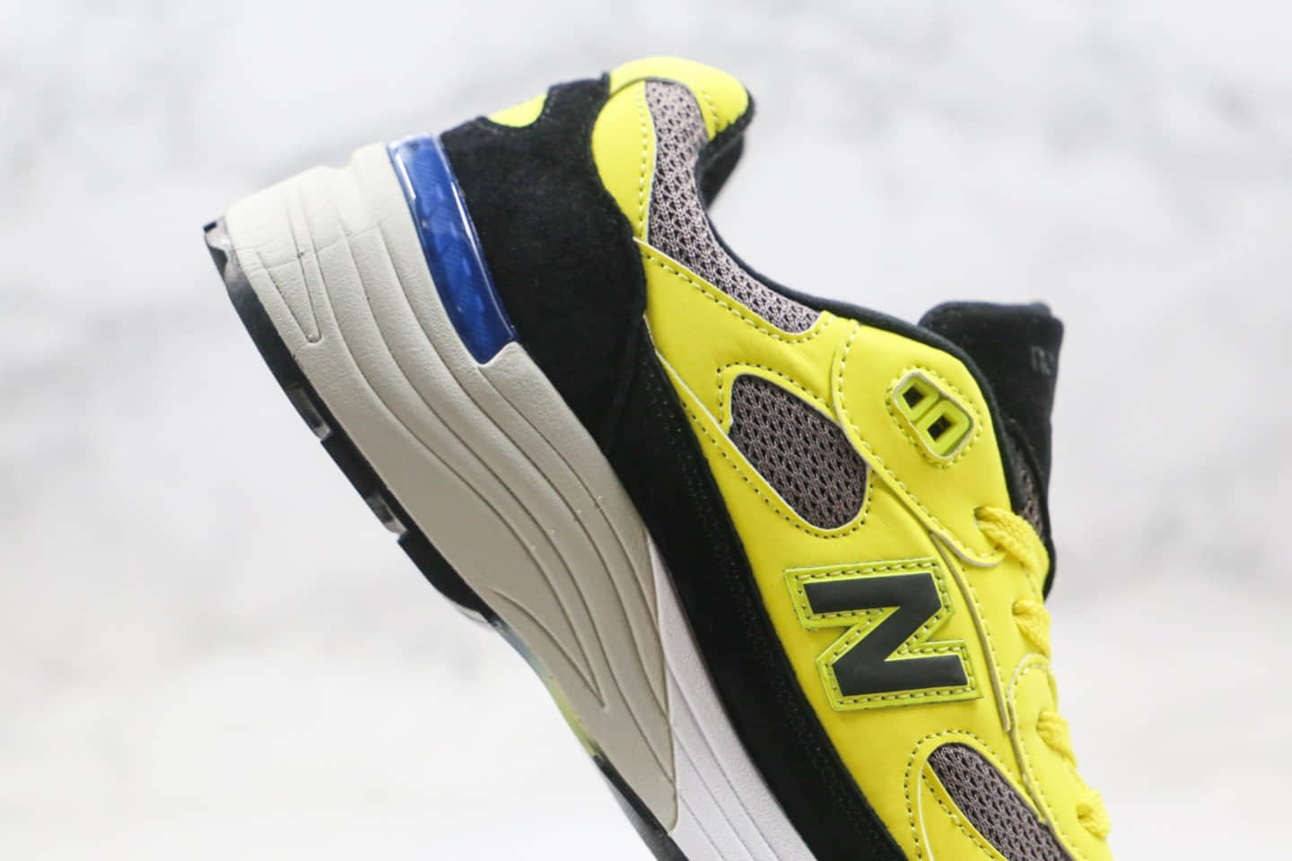 新百伦New Balance Made in USA M992纯原版本美产血统NB992敏感内容慢跑鞋原盒配件齐全正确鞋面材质 货号：W992FG