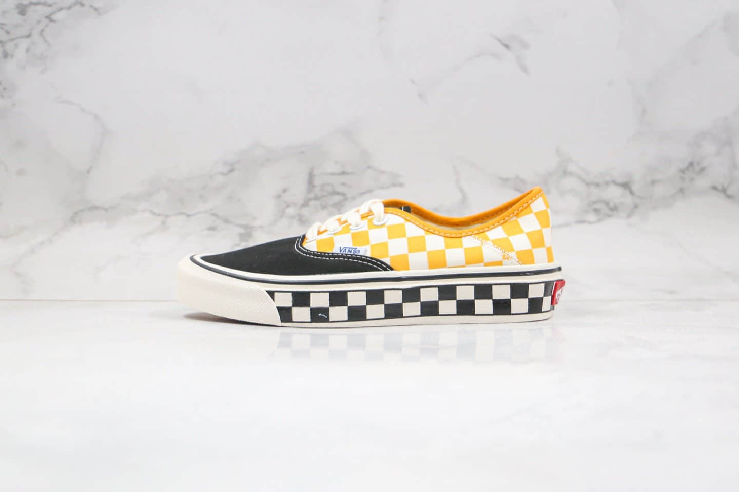 万斯VANS AUTHENTIC SF公司级版本低帮撞色黑黄棋盘格子原厂硫化大底原鞋开模一比一打造 (ID:40174) - 图片1