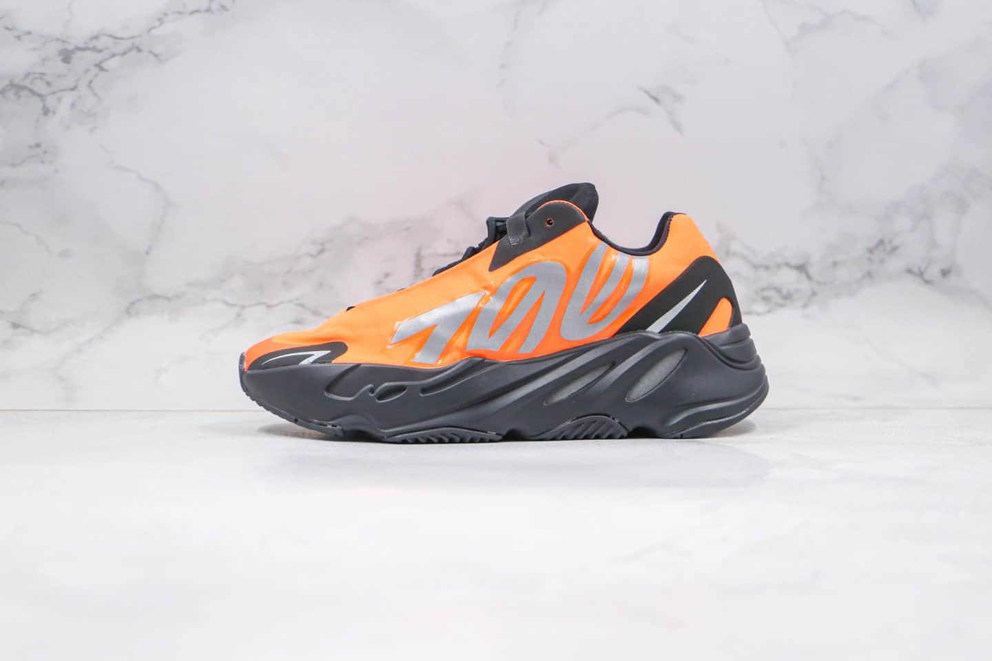 阿迪达斯Adidas Yeezy Boost 700V3纯原版本椰子700三代爆米花跑鞋黑橙色原档案数据开发 (ID:40388) - 图片1