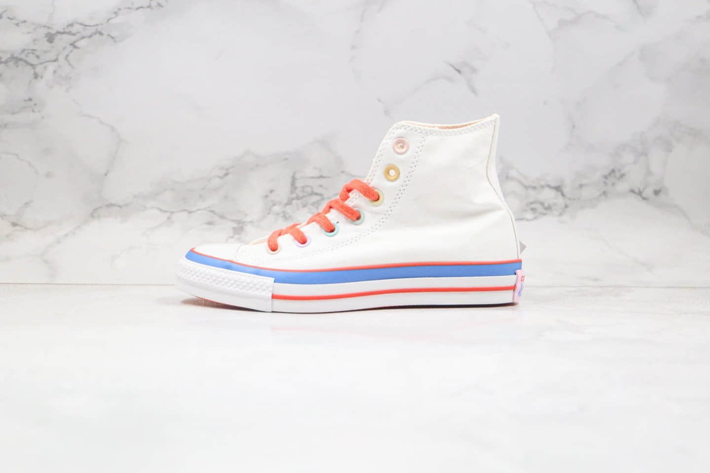 匡威Converse x Mille Bobby Brown公司级版本联名款高帮爱心情人节彩虹奶糖白橙蓝色双围条硫化蓝底 (ID:41016) - 图片1