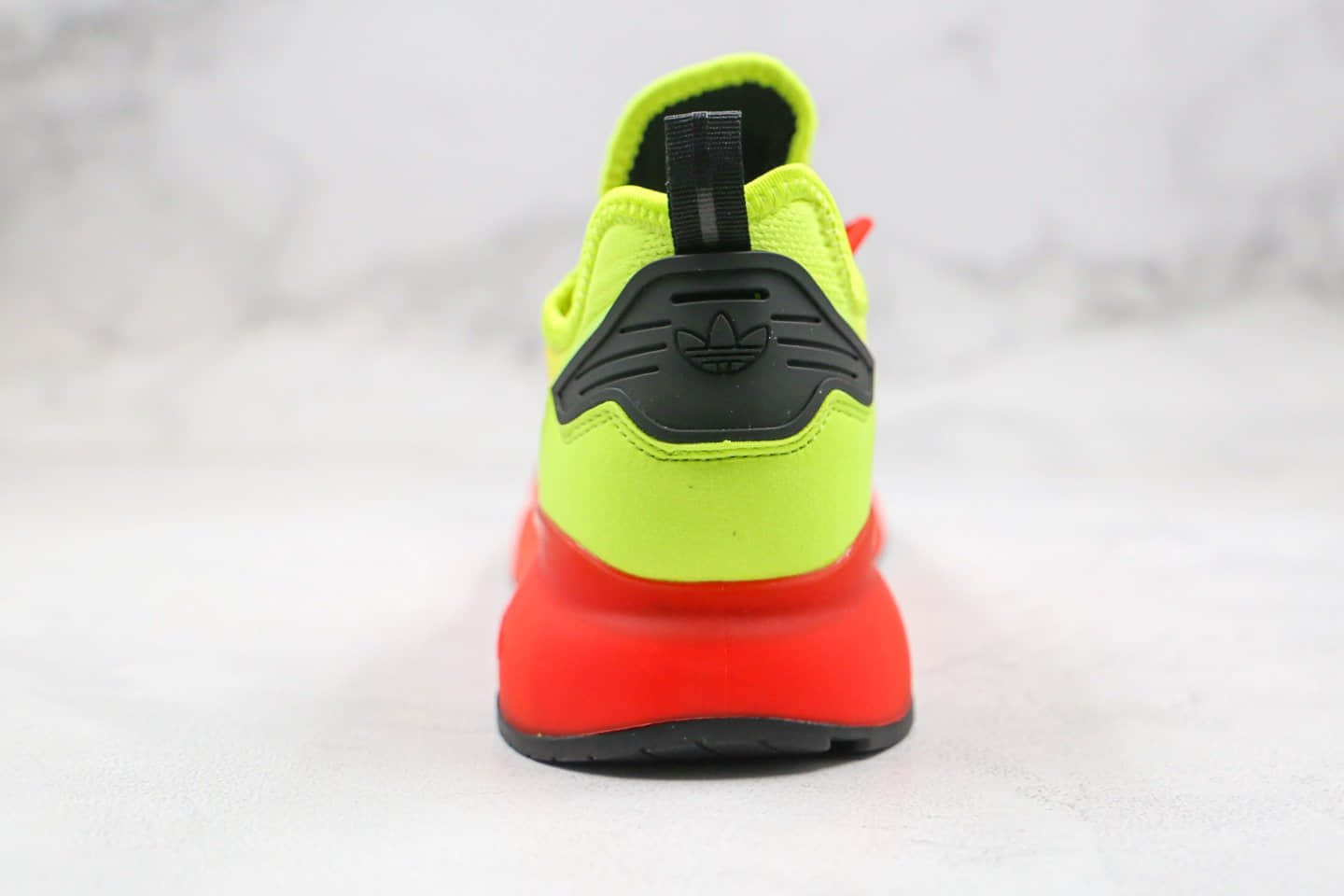 阿迪达斯Adidas Originals ZX 2K Boost纯原版本易烊千玺同款缓震跑鞋橙绿色内置真爆米花缓震 货号:FW0482