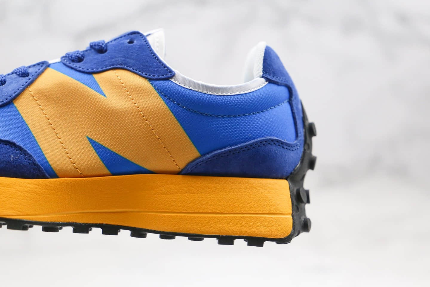 新百伦New Balance 327公司级版本NB327慢跑鞋蓝敏感内容原楦开发 货号：WS327LLK