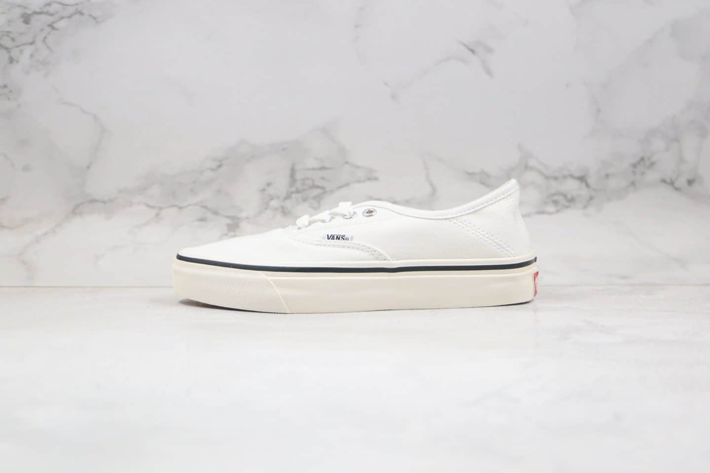 万斯Vans Vault OG Old Skool LX公司级版本高端支线U型后跟白色低帮帆布鞋原厂硫化大底原盒原标 型号：B1-23 (ID:41737) - 图片1