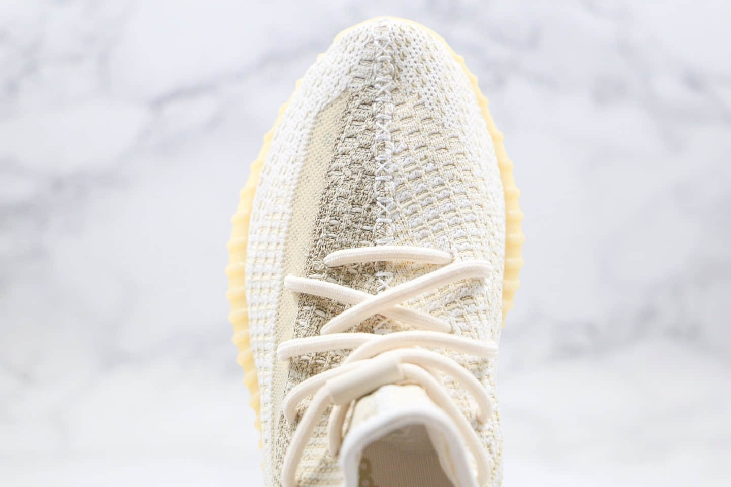 阿迪达斯Adidas Yeezy Boost 350 V2“Abez”OG纯原版本椰子350V2氧化天使米白敏感内容原厂巴斯夫爆米花材质 货号：FZ5246
