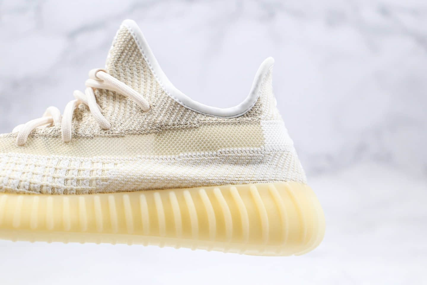 阿迪达斯Adidas Yeezy Boost 350 V2“Abez”OG纯原版本椰子350V2氧化天使米白敏感内容原厂巴斯夫爆米花材质 货号：FZ5246
