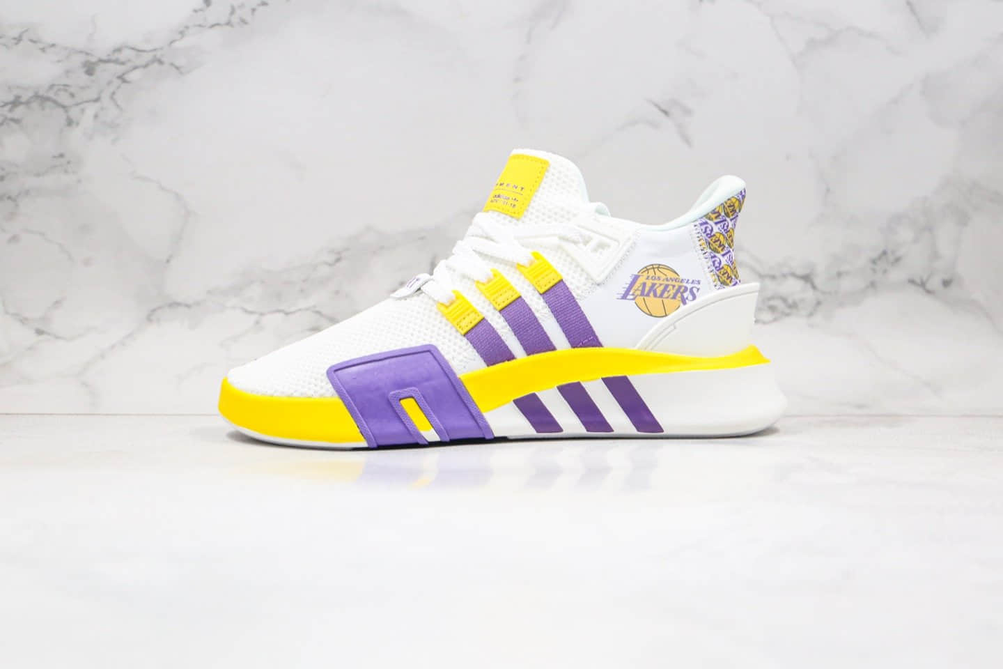 阿迪达斯Adidas EQT BASK ADV纯原版本科比纪念款湖人队主题配色三叶草EQT支撑者系列慢跑鞋白黄紫色 (ID:43068) - 图片1