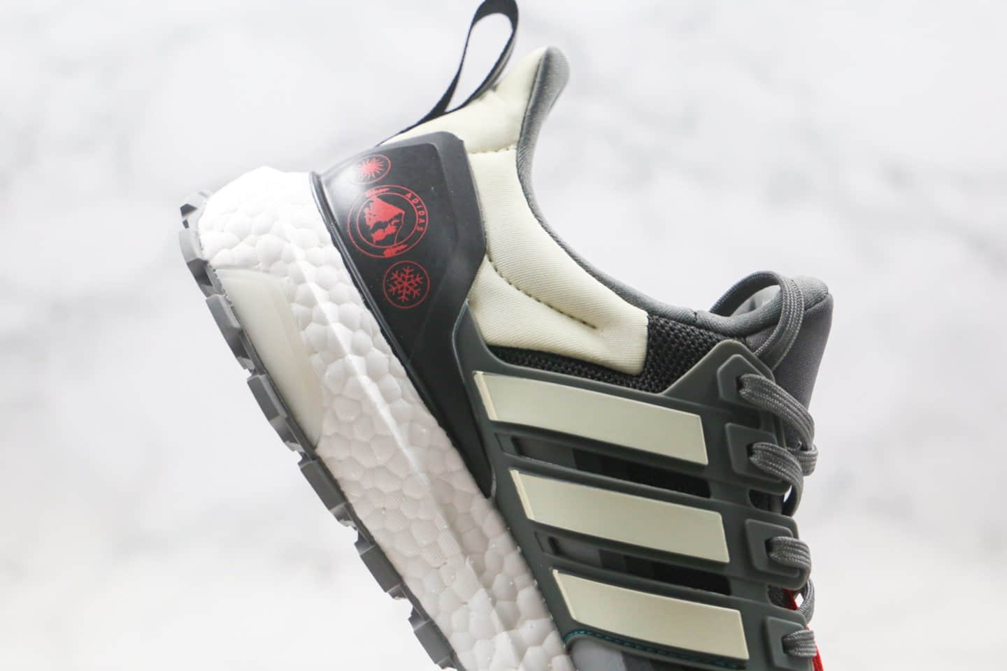 阿迪达斯Adidas Ultraboost All Terrain 4.0纯原版本全掌爆米花UB4.0机能款跑鞋灰米黄蓝色原盒原标 货号:EG8099