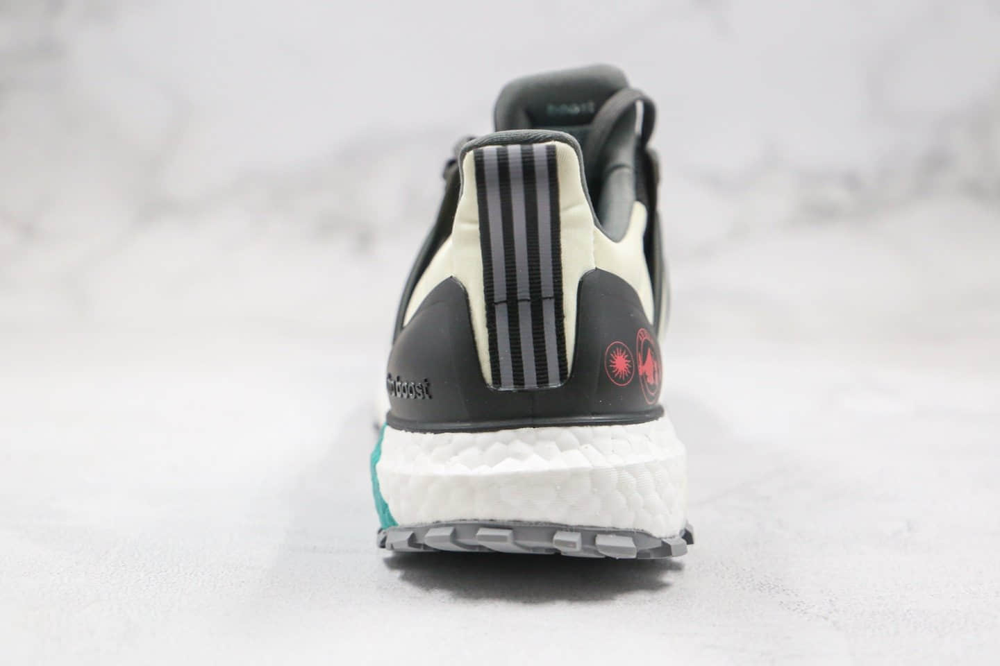 阿迪达斯Adidas Ultraboost All Terrain 4.0纯原版本全掌爆米花UB4.0机能款跑鞋灰米黄蓝色原盒原标 货号:EG8099