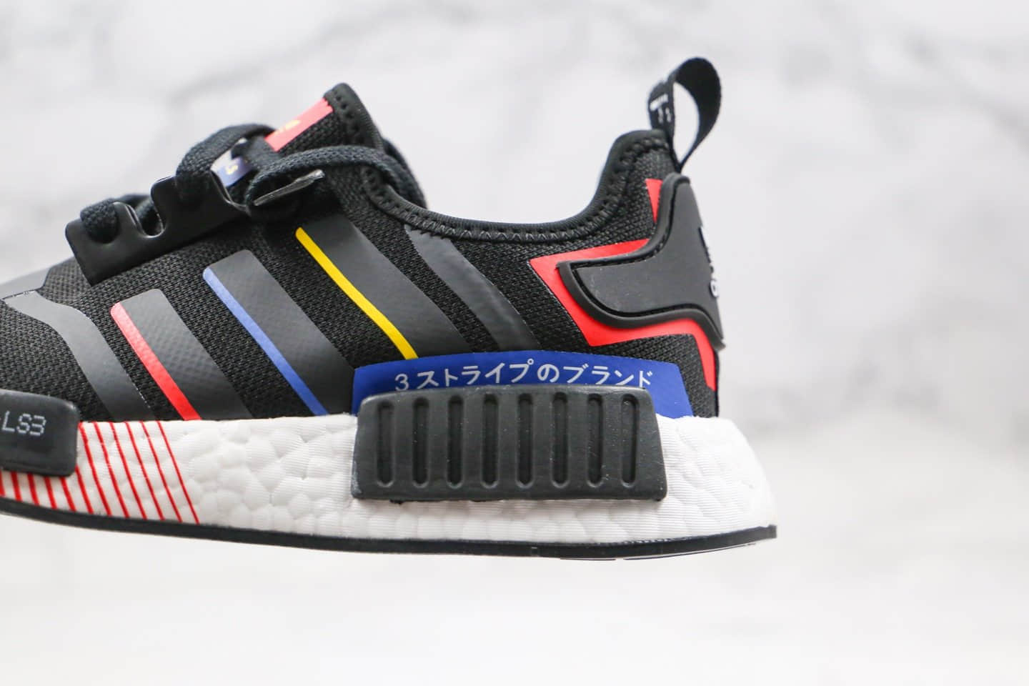 阿迪达斯adidas NMD R1纯原版本爆米花跑鞋日文撞色条纹原装进口Boost原料 货号:FY1433