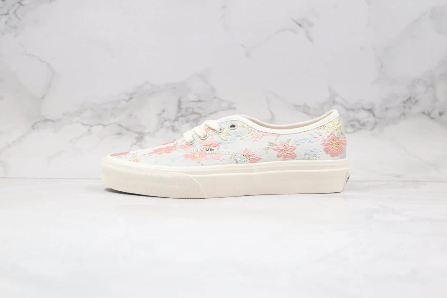 万斯Vans Authentic公司级版本安纳海姆丝绸花卉刺绣配色原厂硫化大底内置钢印 (ID:44647) - 图片1