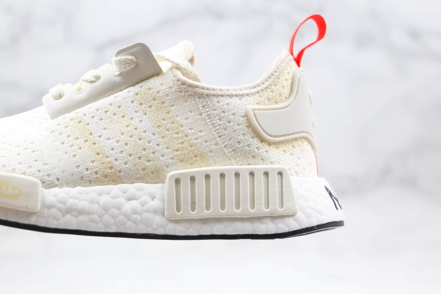 阿迪达斯adidas originals NMD_R1纯原版本三叶草缓震跑鞋米白色真爆大底 货号:G27938